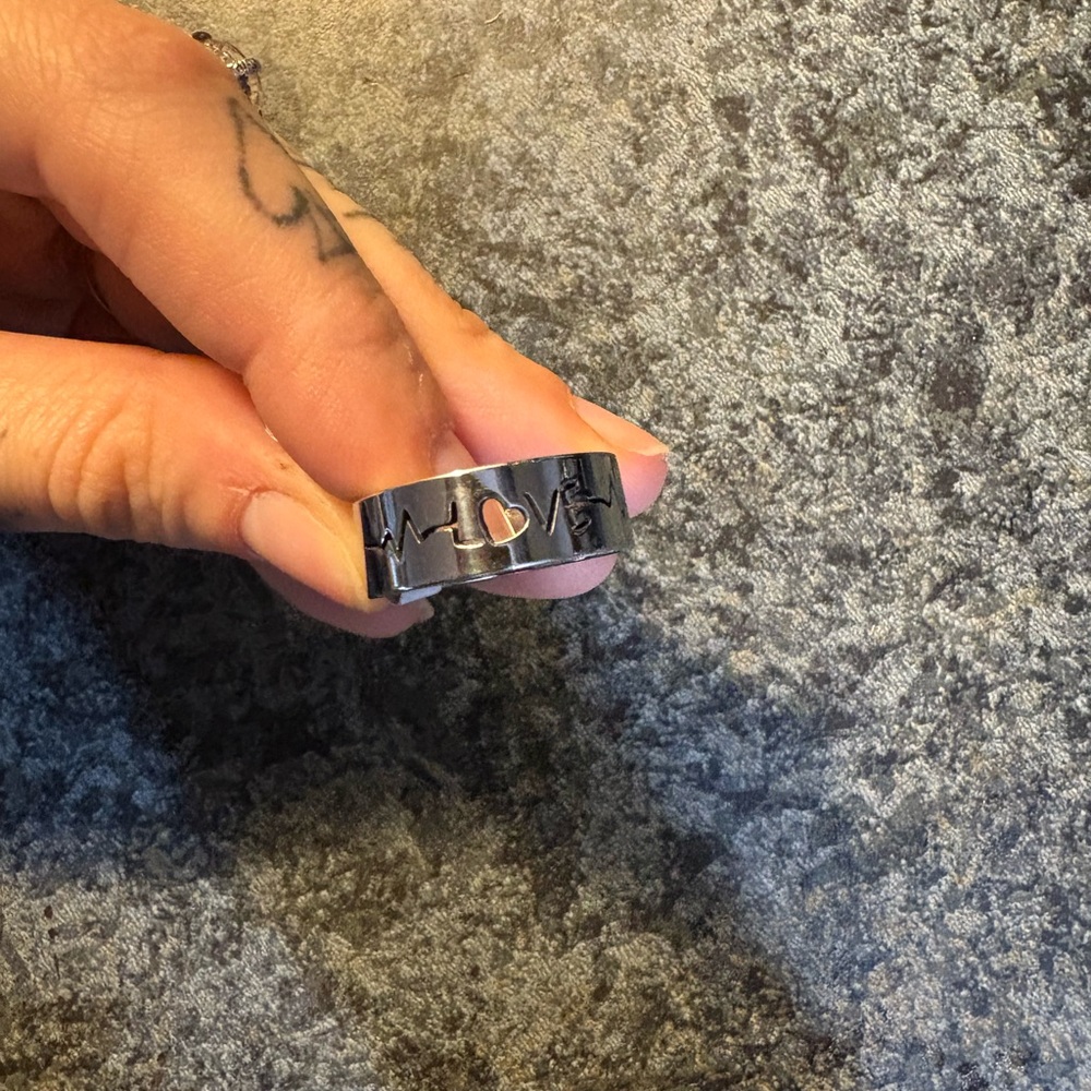 Silver Heartbeat Ring